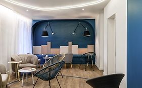 ibis Styles Asnieres Centre